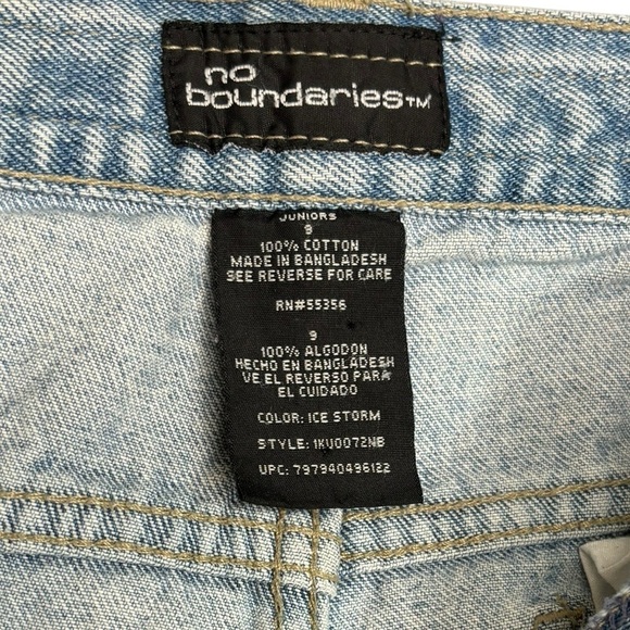 Y2K VTG Embroidered High Waist Boot Cut Light Wash Jeans Size 9 - Picture 4 of 12